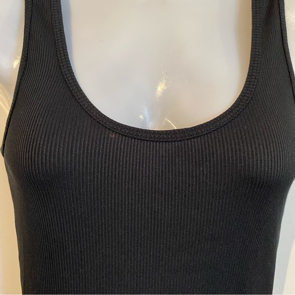 MPG Black Ribbed Activewear Tank Top Size Small - Picture 2 of 16